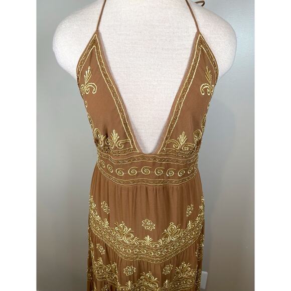Alice + Olivia Karolina Embroidered Gold and Camel Tiered Maxi Dress Size 12 - Picture 5 of 11